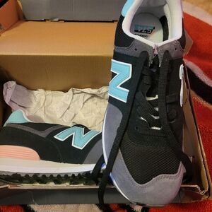 New Balance 574 Size 10.5 Grey,Black,Blue